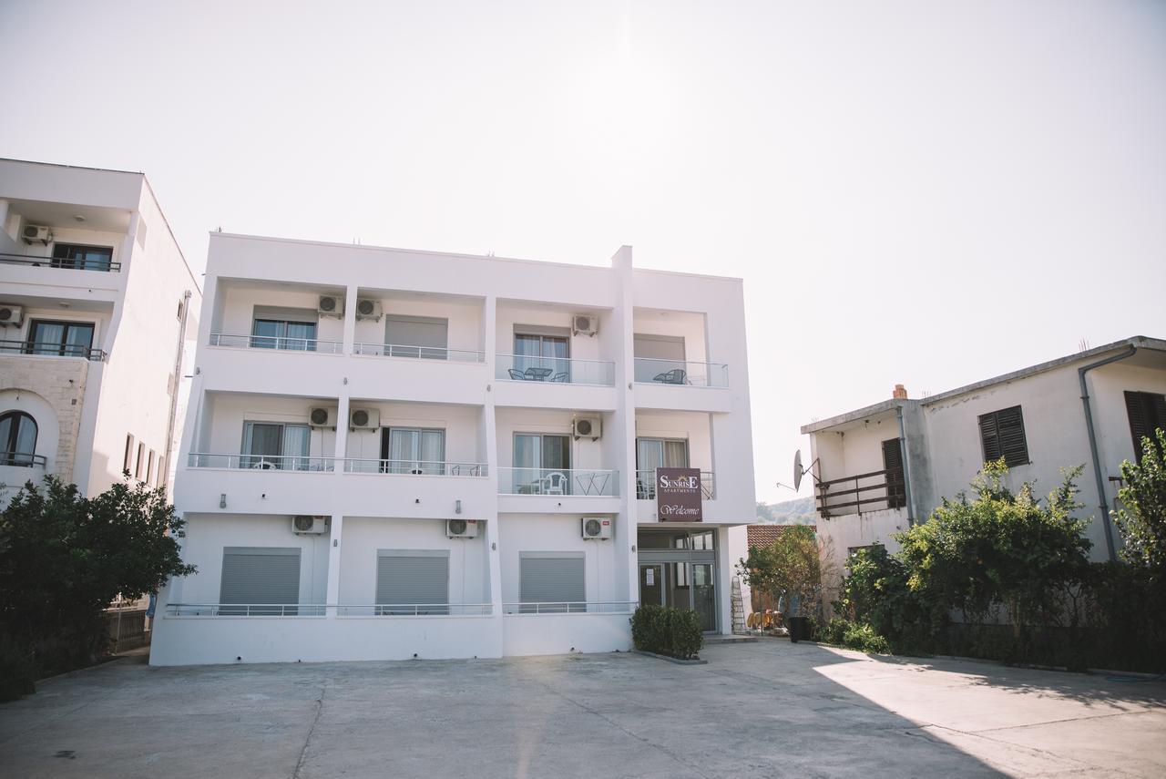 Sunrise Apart-Hotel Ulcinj Buitenkant foto